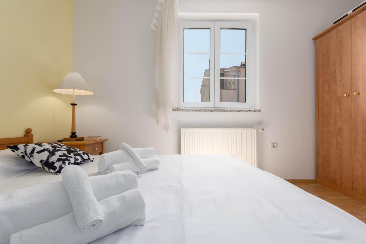 Villa Lucija Pjescana Uvala Eksteriør billede